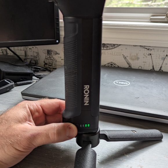 DJI Ronin-S Essentials - Picture 7 of 8